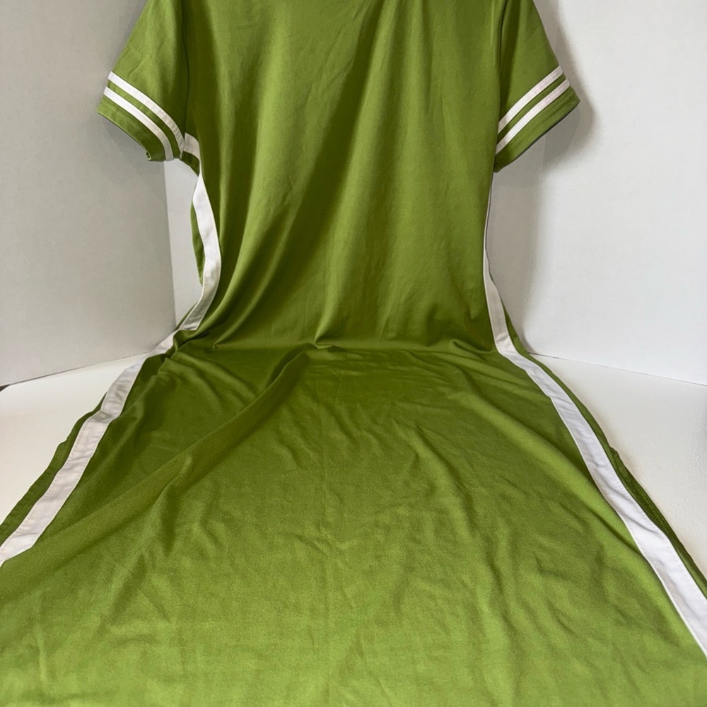 Green Maxi Dress with White Stripes Size 2XL